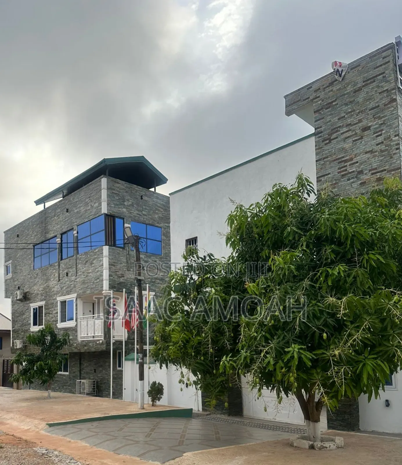 Furnished 17bdrm Condo in Behind Wholesale At, Kumasi Metropolitan