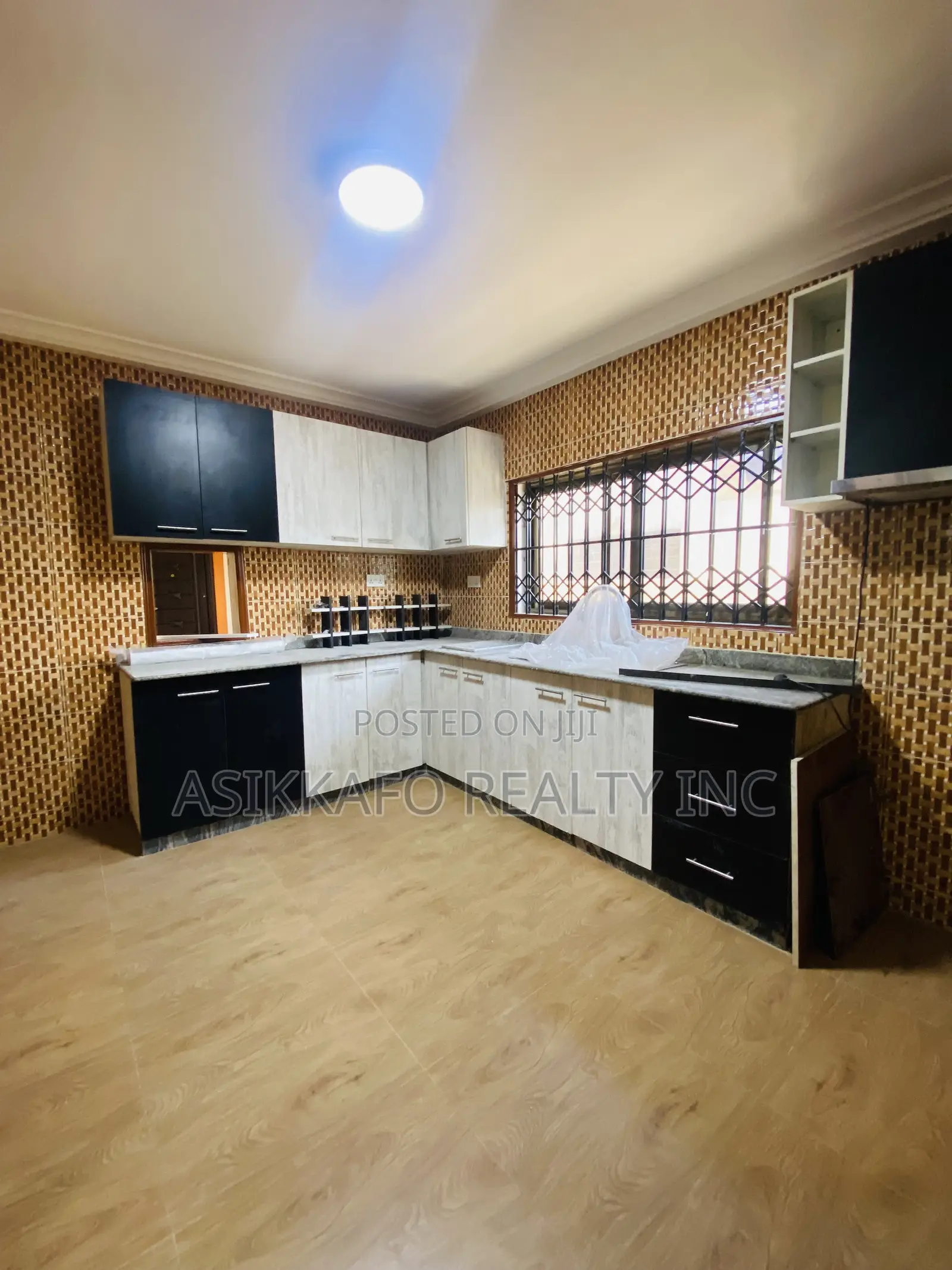 4bdrm House in Manet Junction, Spintex for rent