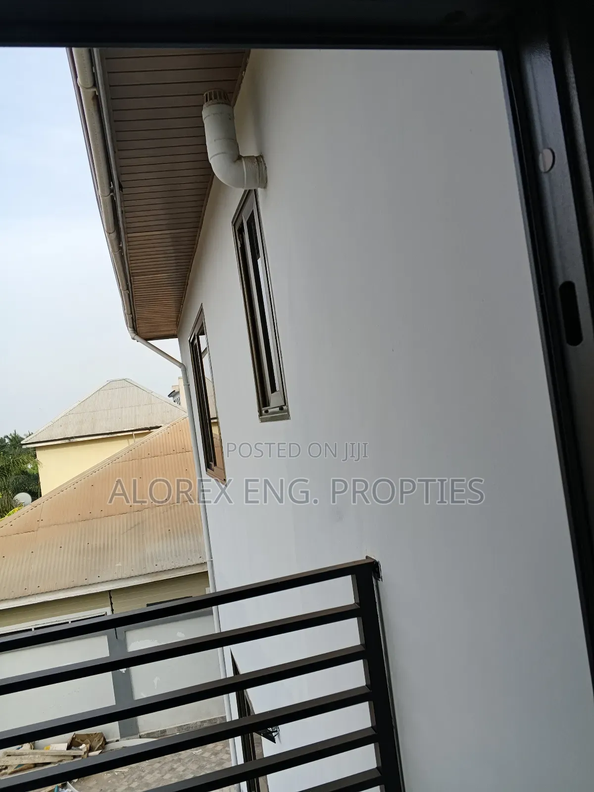 4bdrm Mansion in Adenta, Frafraha for rent