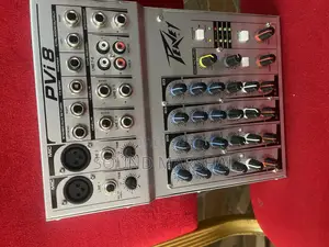 Peavey Pvi-8 8-Channel Passive Analog Mixer