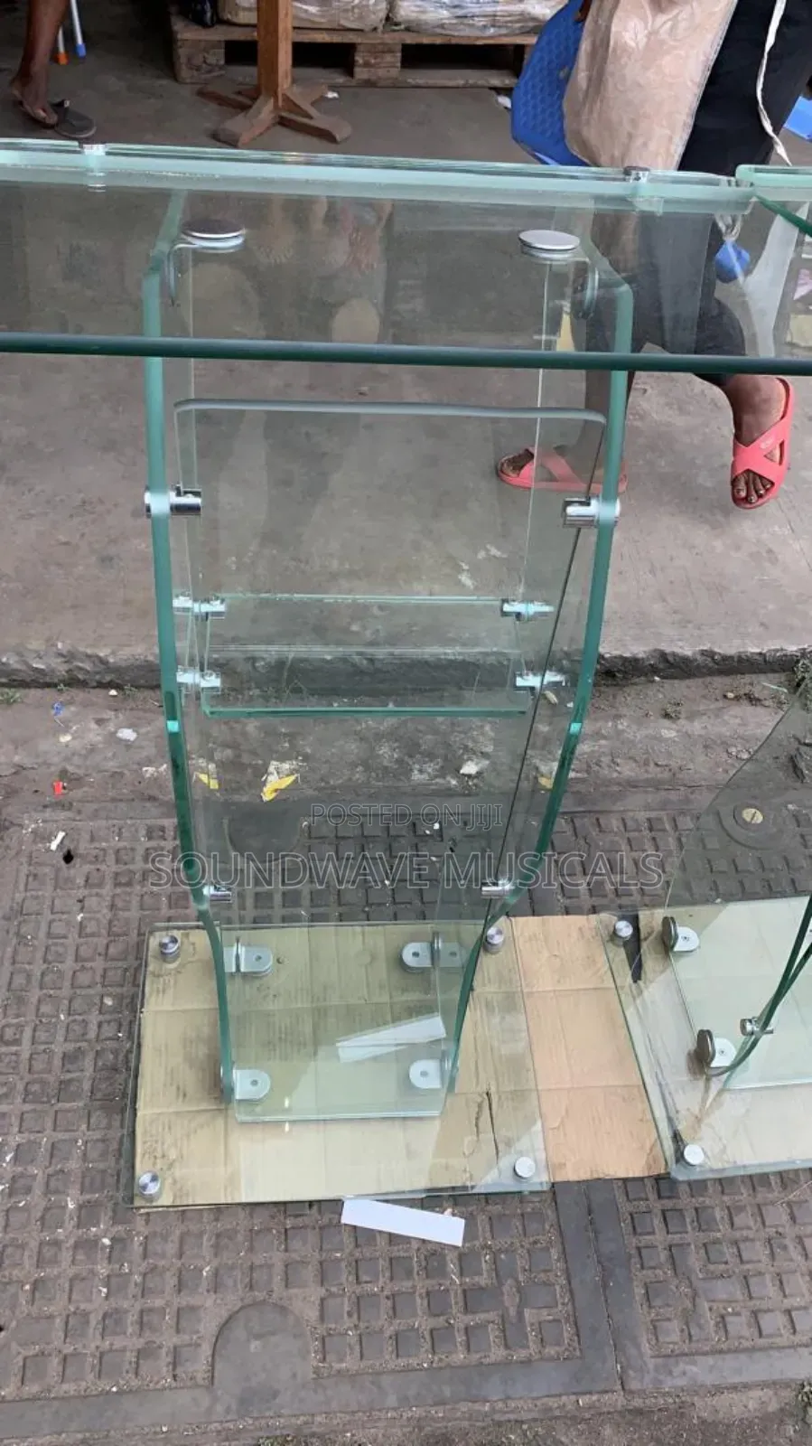 Glass Pulpit Available