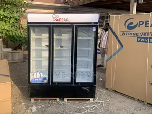 Manual Defrost Pearl Pvc—1540-28ab 3 Door Display Fridge(950l)