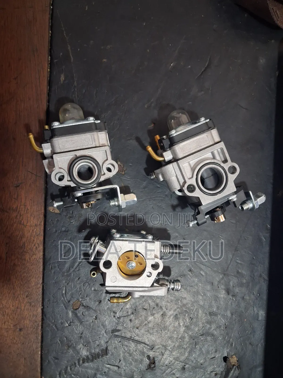 Carburetor for Chainsaws/Brush Cutters