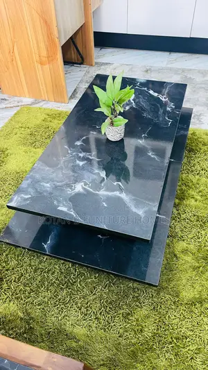 Minimal Luxe Table