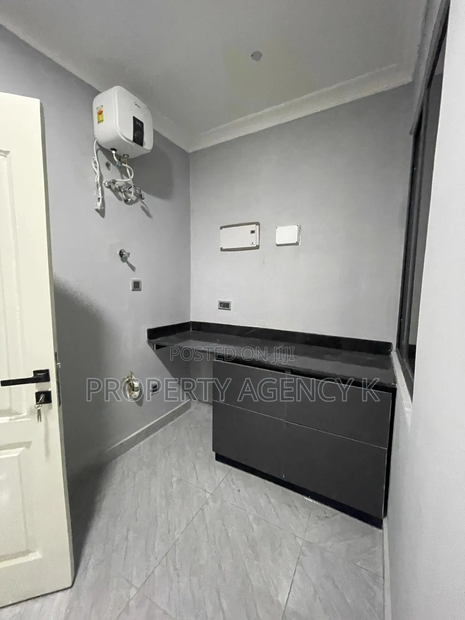 2bdrm Apartment in Accad Properties, Dansoman for rent