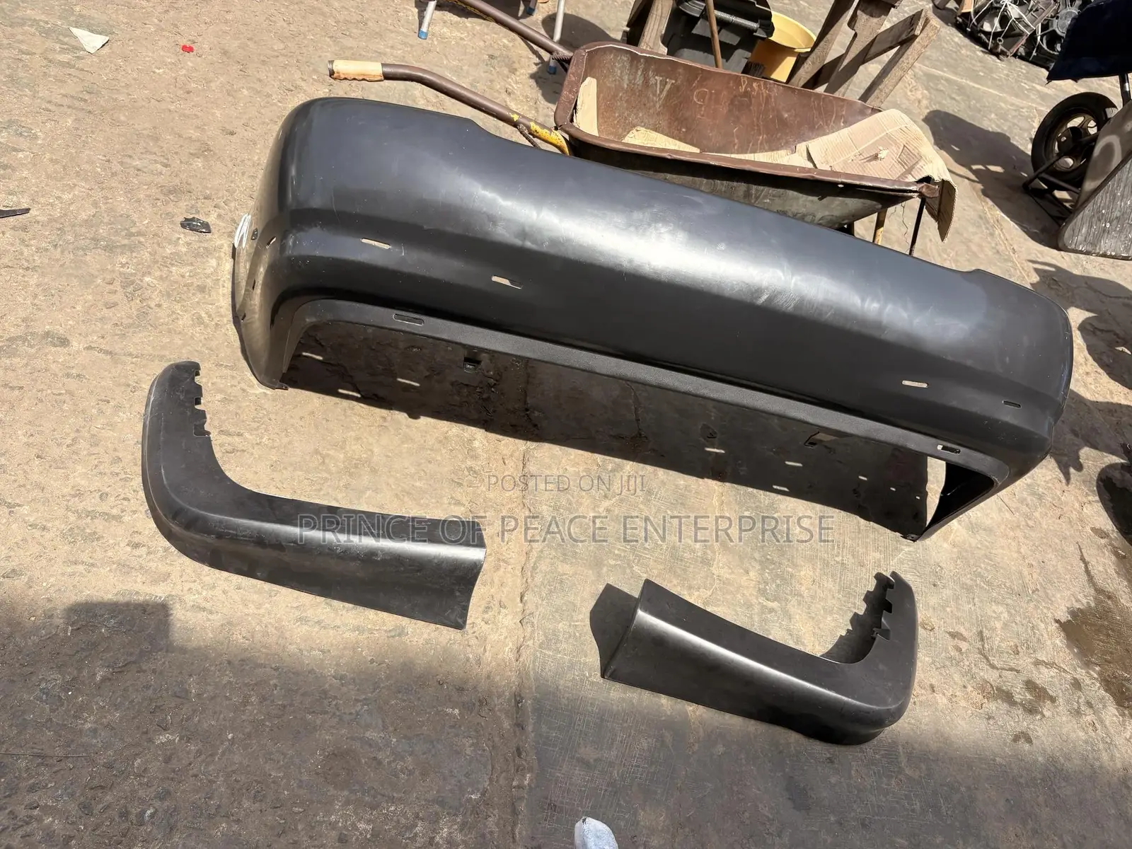 Corolla 2003 2004 2005 Back Bumper With Spoilers
