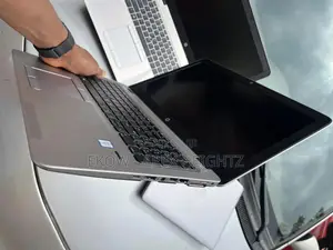 Laptop HP EliteBook 850 G4 8GB Intel Core i7 SSD 256GB