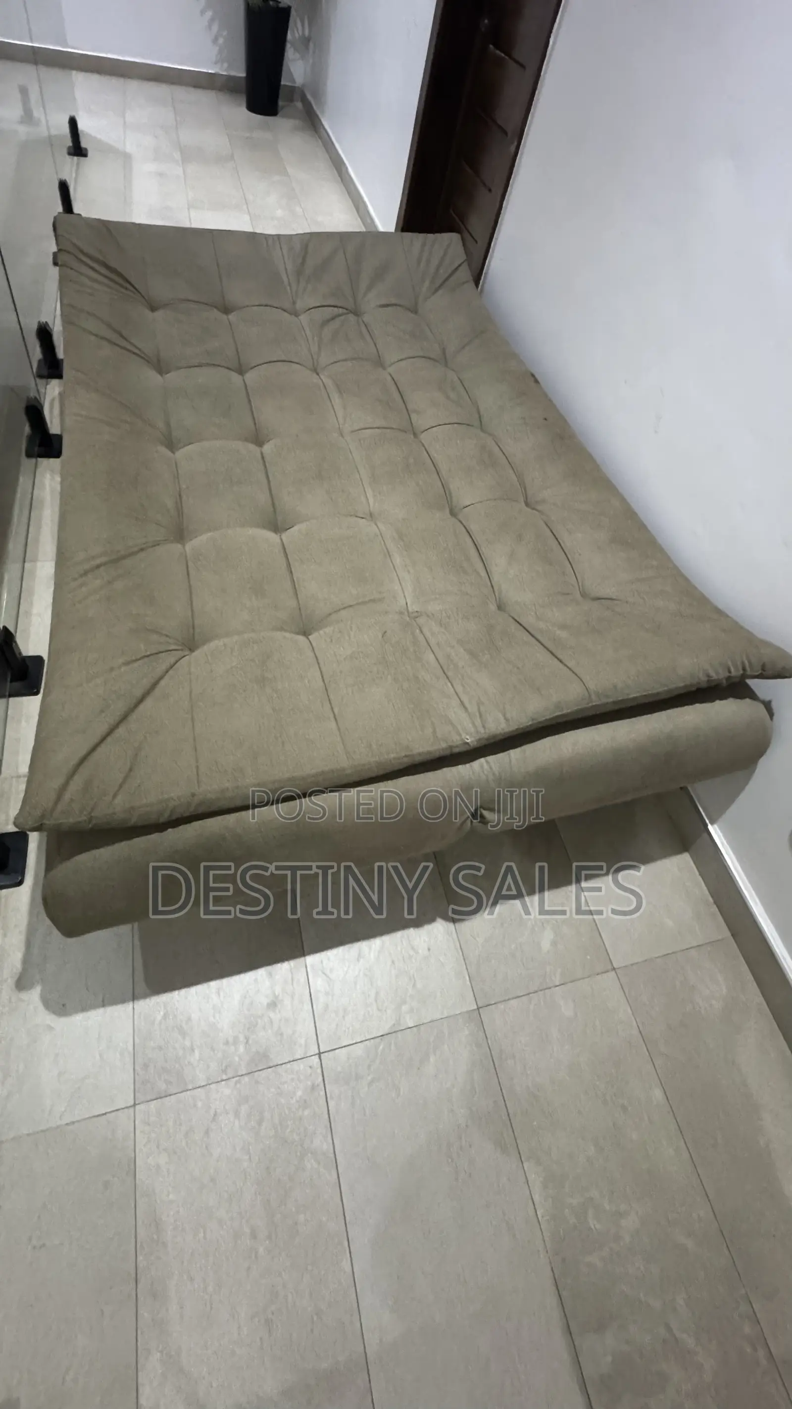 Versatile Sleeper Sofa, Acts as Both Sofa and Bed