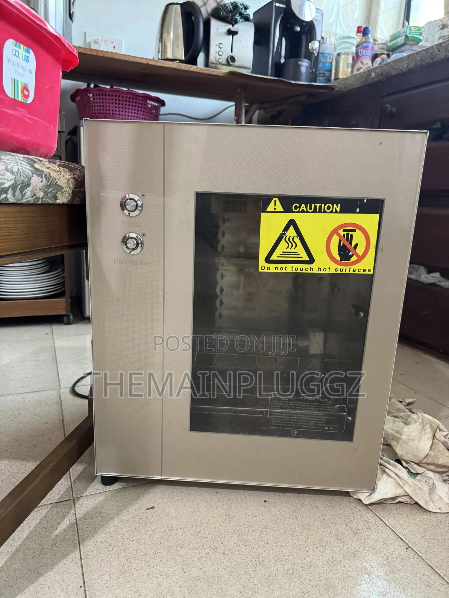 Steriliser Cabinet