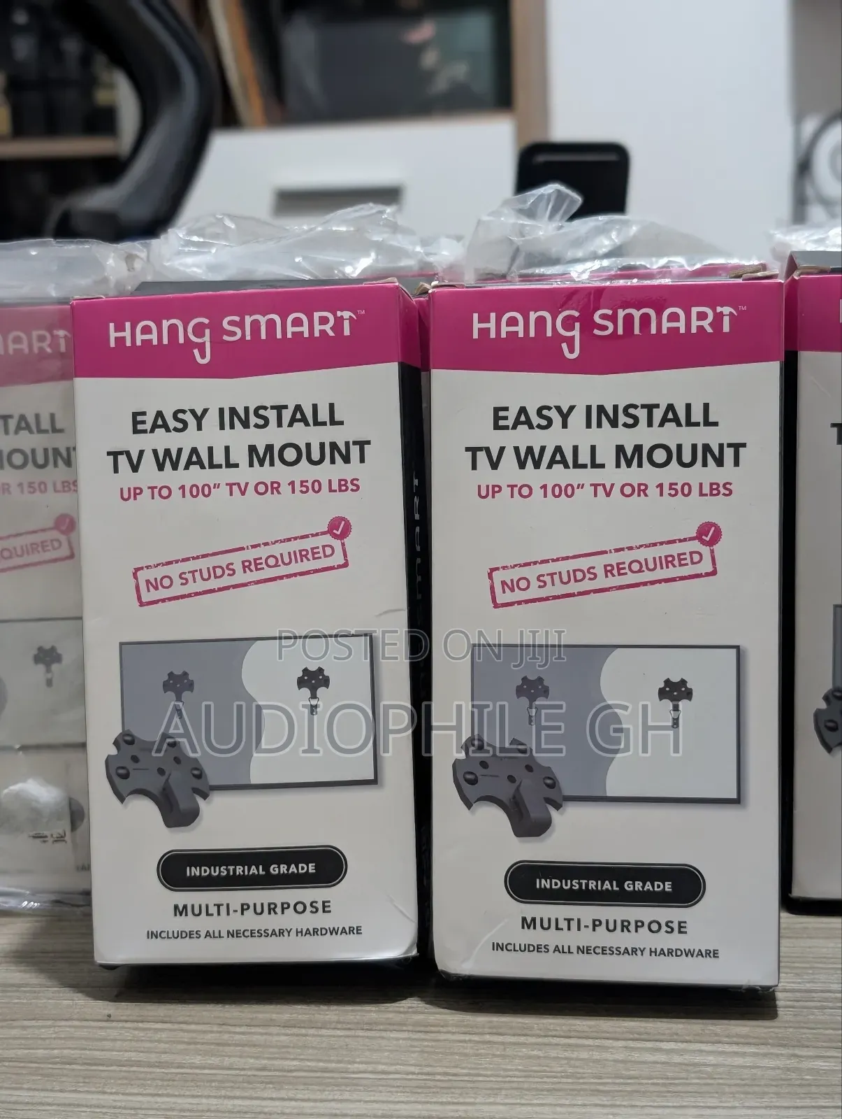 Hang Smart No Studs Easy Install Tv Wall Mount