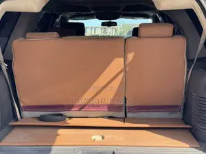 Lincoln Navigator L 2012 White