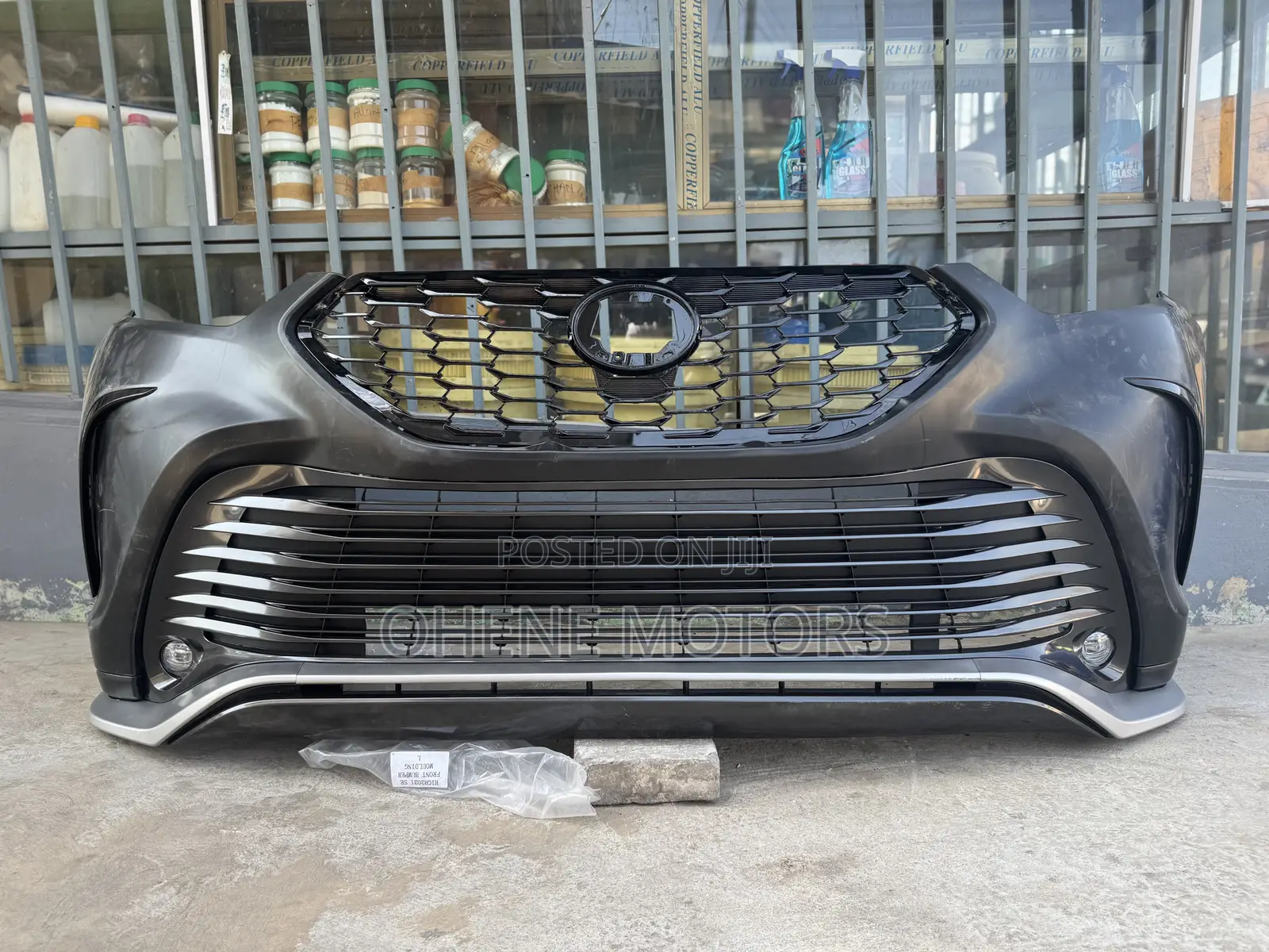 Toyota Highlighted 2021-2023 Front Bumper Complete Available