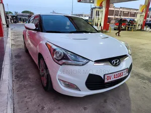 Hyundai Veloster Automatic 2012 White