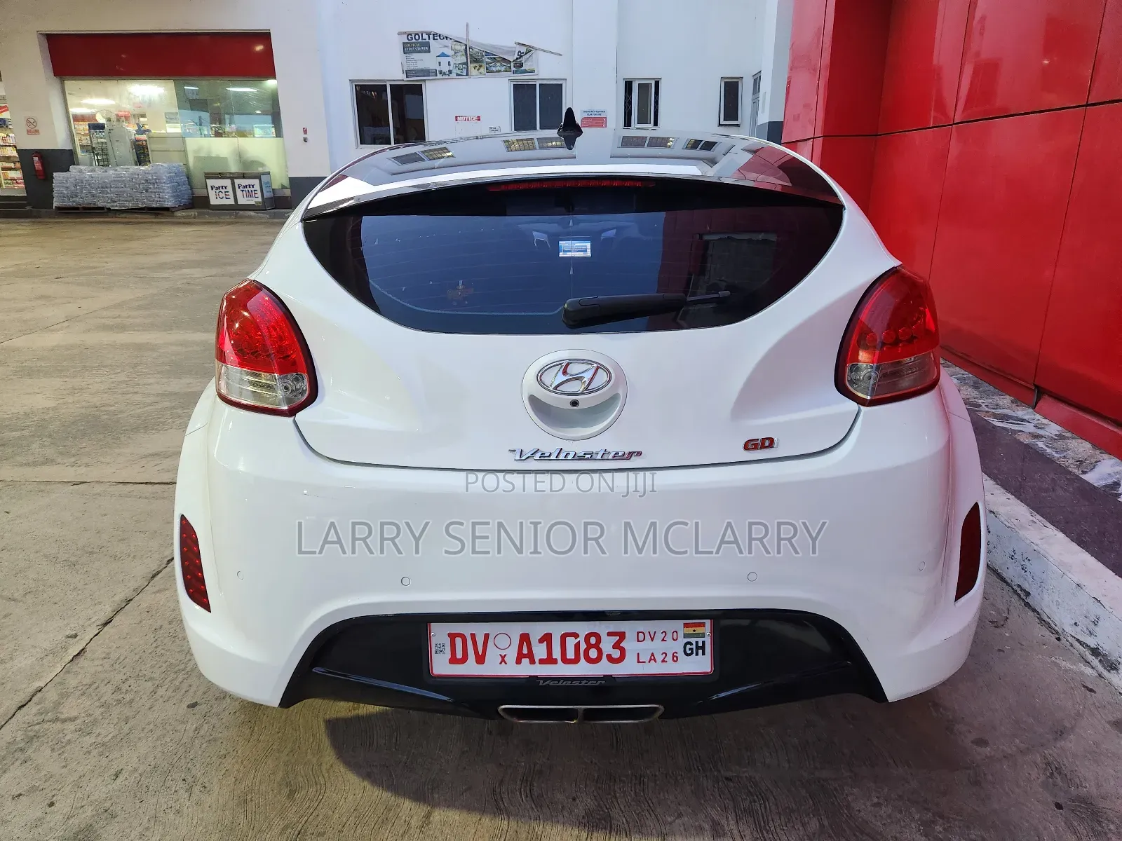 Hyundai Veloster Automatic 2012 White