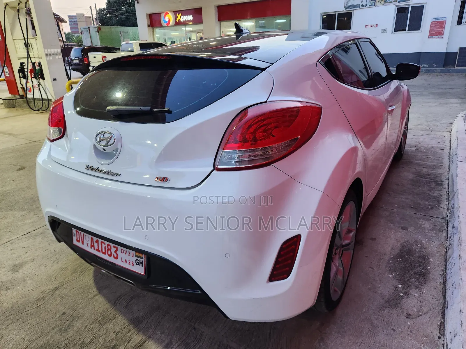 Hyundai Veloster Automatic 2012 White