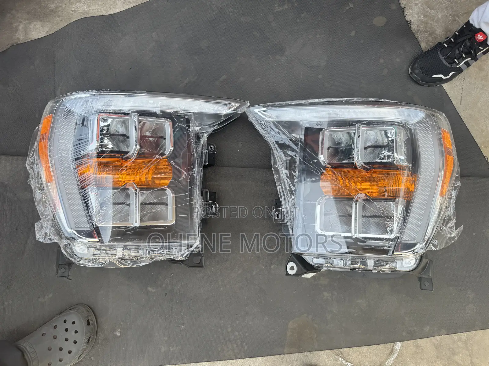 Ford F150 -2022-2023 Headlights Led Available