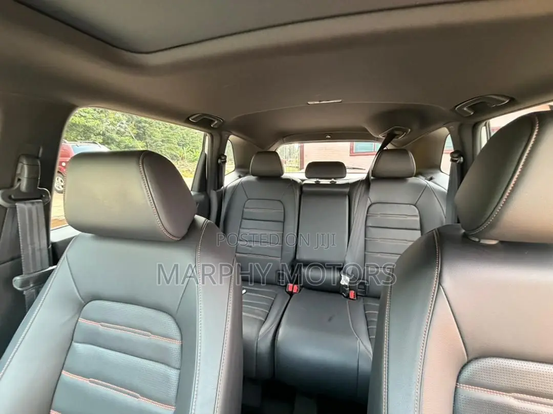 Honda CR-V Hybrid 2024 White