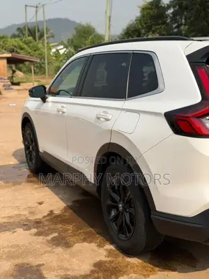 Honda CR-V Hybrid 2024 White