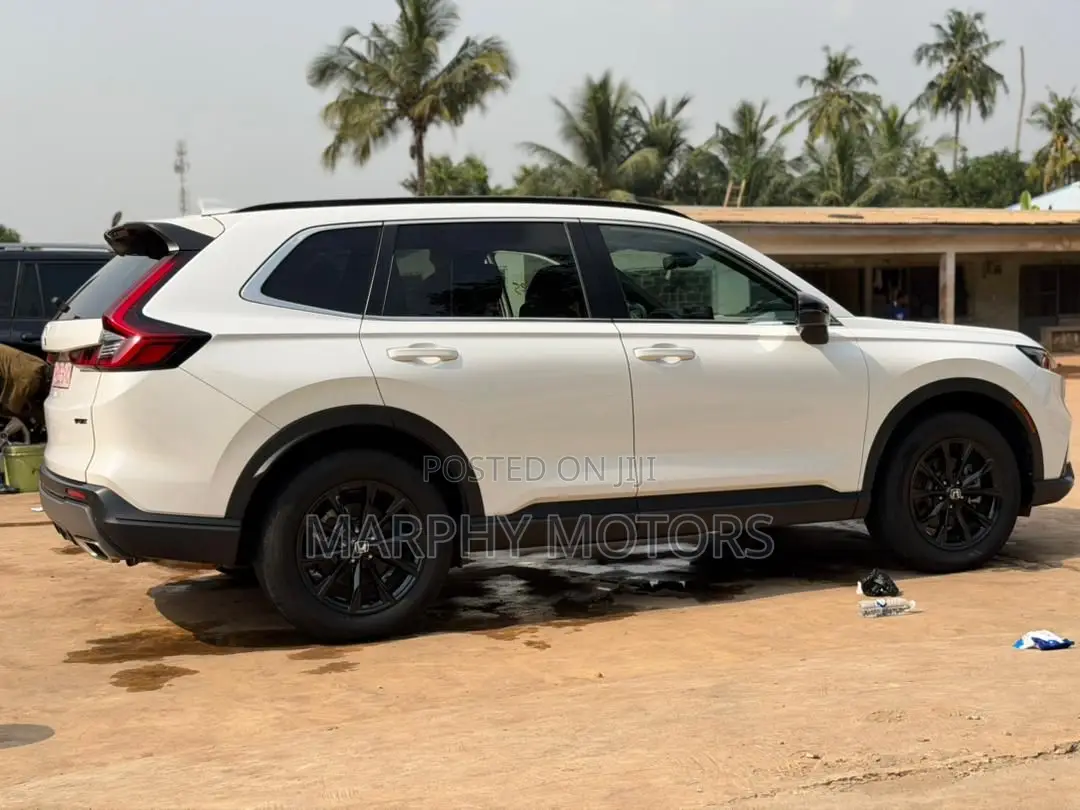 Honda CR-V Hybrid 2024 White