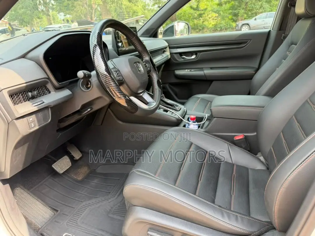 Honda CR-V Hybrid 2024 White