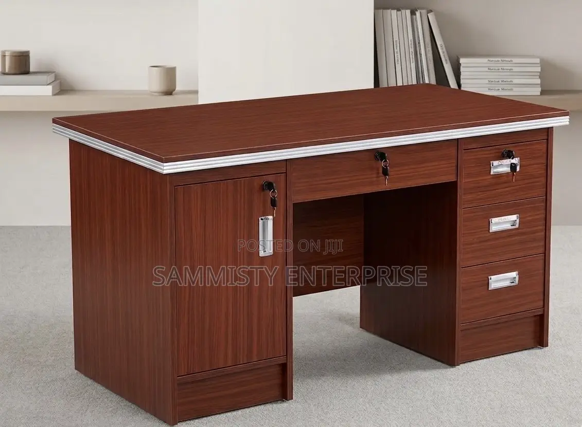 Executive Office Desk With 4 Drawers Locks