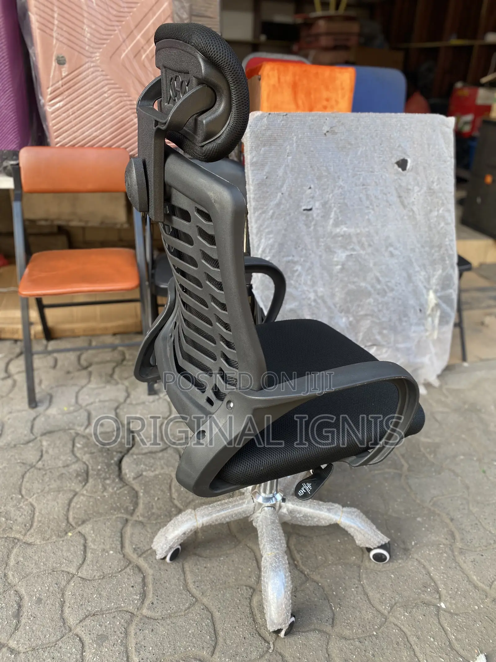 Office Chair With Headrest