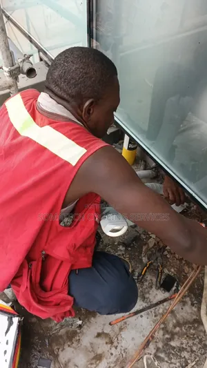 Aircondition Servicing, Installations