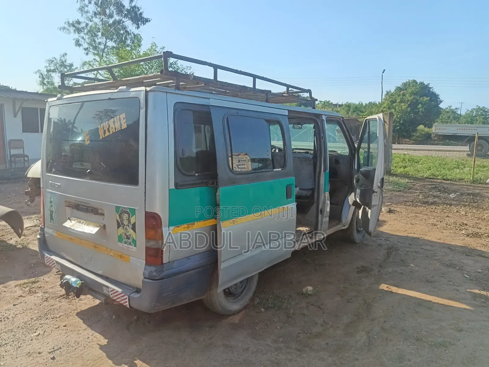 Ford Transit 2005 Green