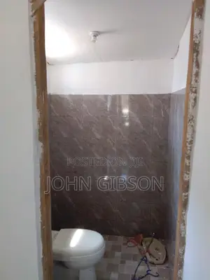 1bdrm Apartment in Newly Built Single, School Junction for rent