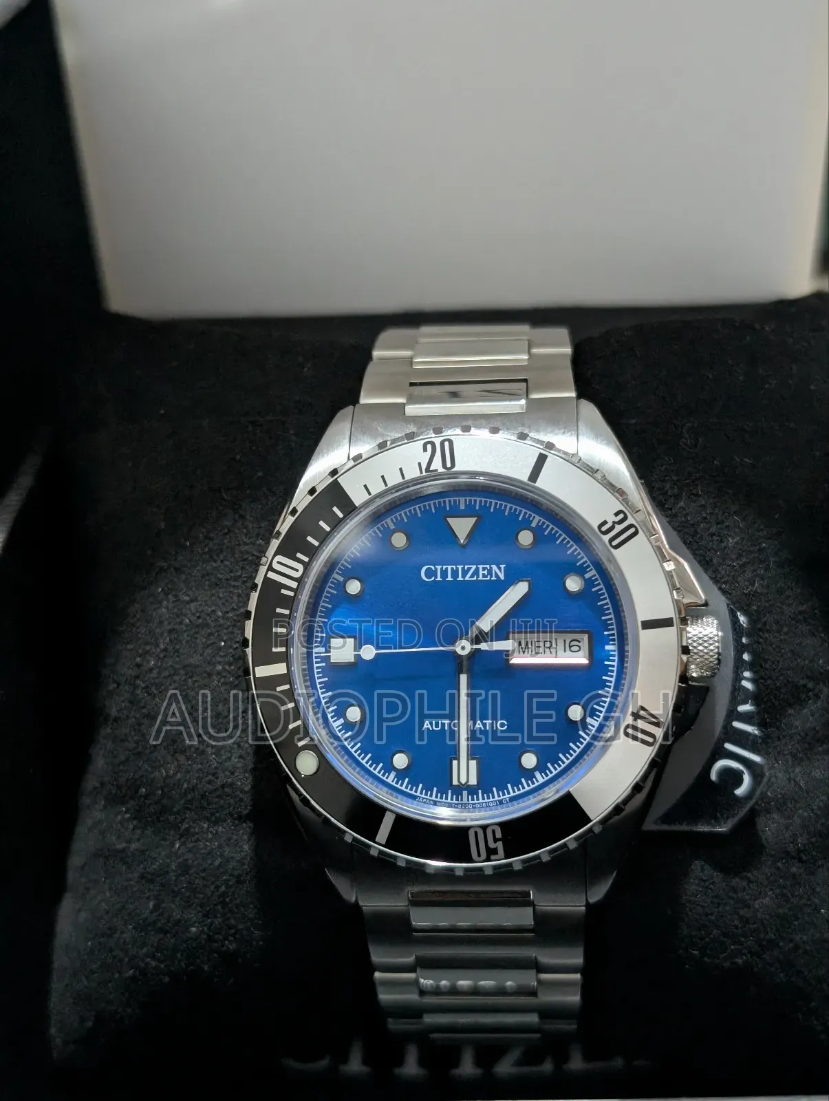 Citizen Sport Automatic Blue Dial Stainless Steel Bracelet Nh7530-52m