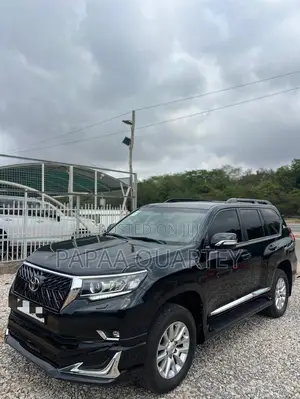 Toyota Land Cruiser Prado 2021 Black