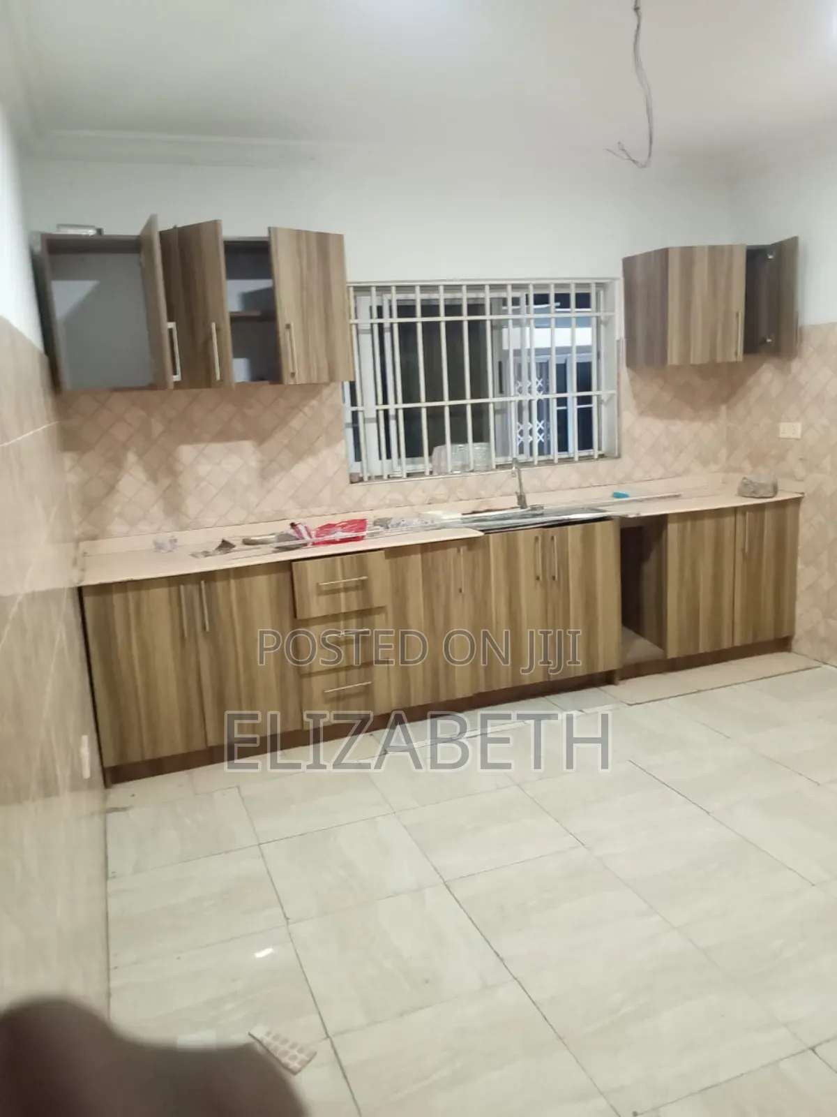 2bdrm House in SDA Area for rent