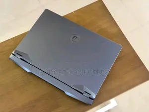 New Laptop MSI Raider GE78 16GB Intel Core i7 SSD 1T