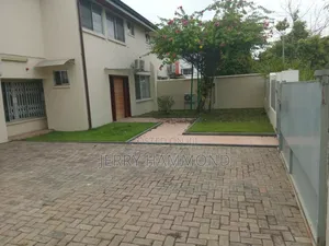 4bdrm House in Labone  Price $ 3200 for rent