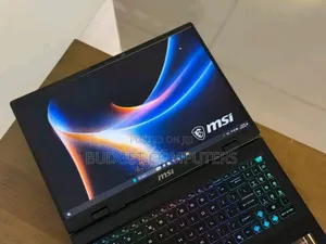 New Laptop MSI Crosshair 15 16GB AMD Ryzen 9 SSD 1T
