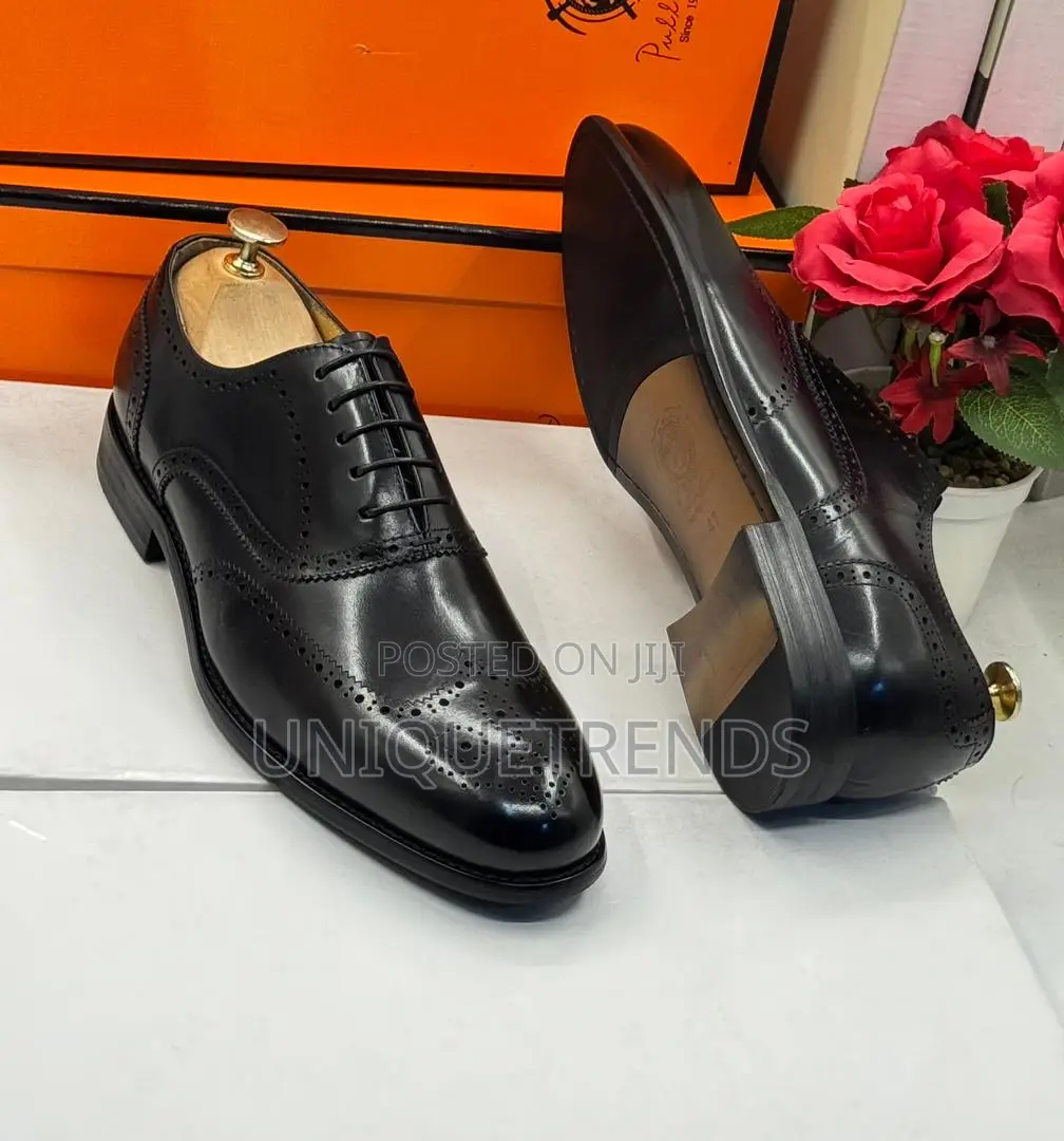Classic Black Leather Oxford Brogue Shoe