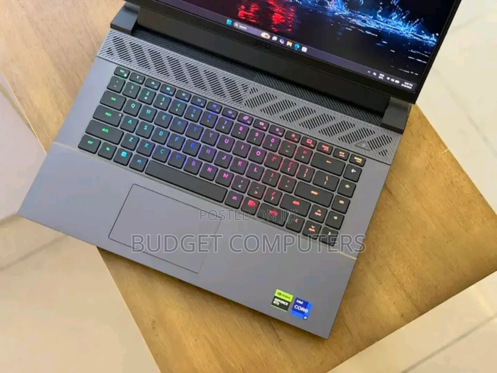 New Laptop Dell Inspiron 15 16GB Intel Core i9 SSD 1T