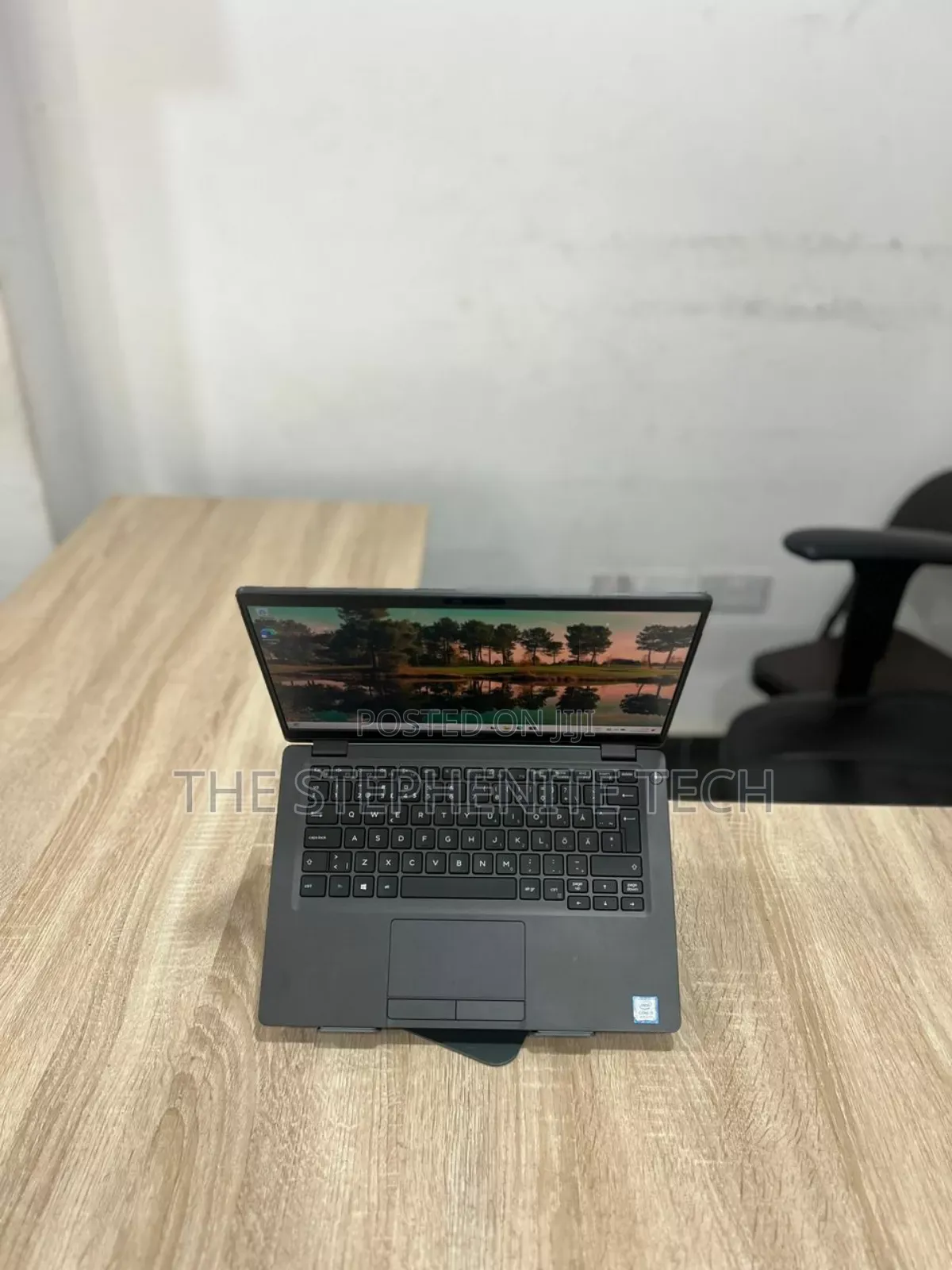 New Laptop Dell Latitude 5300 8GB Intel Core i5 SSD 256GB