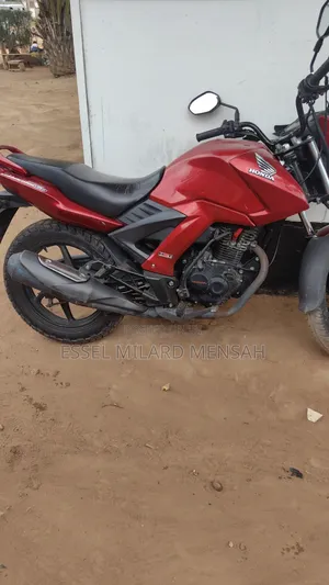 Honda CB 2022 Red