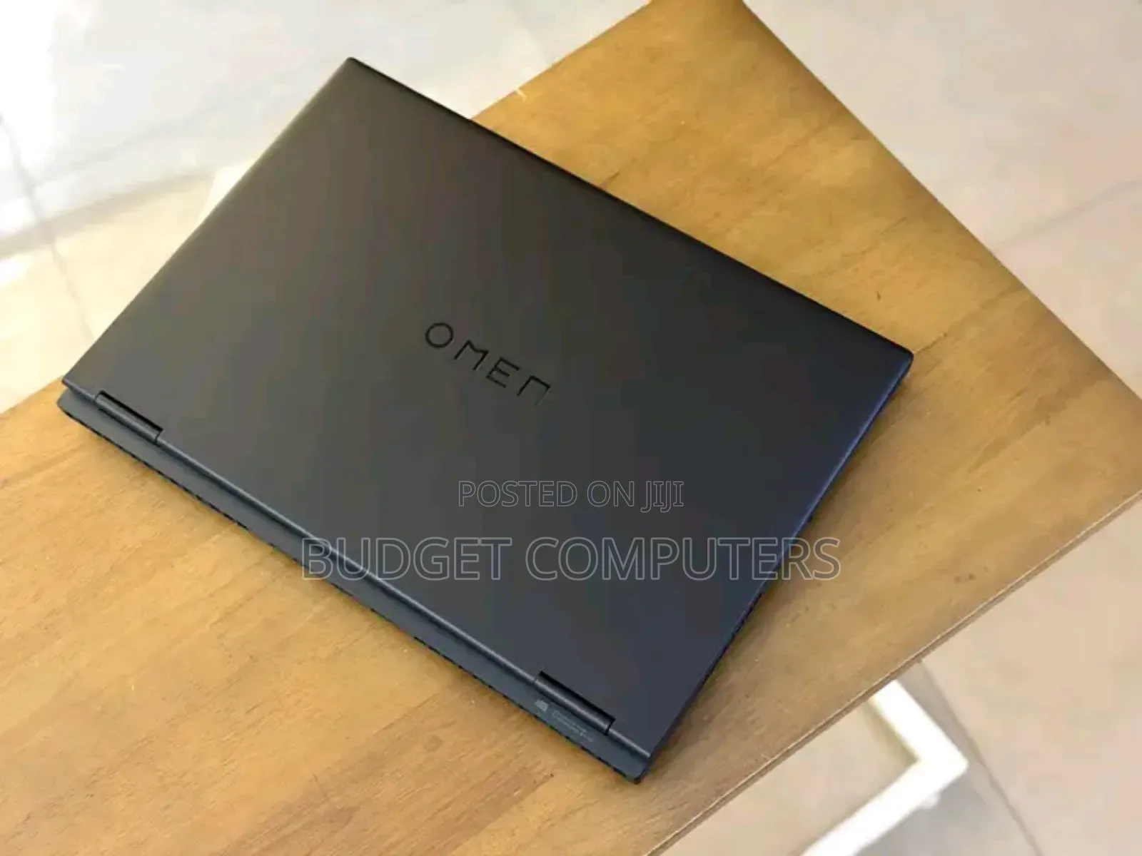 New Laptop MSI GS63 7RD Stealth 16GB AMD Ryzen 7 SSD 1T