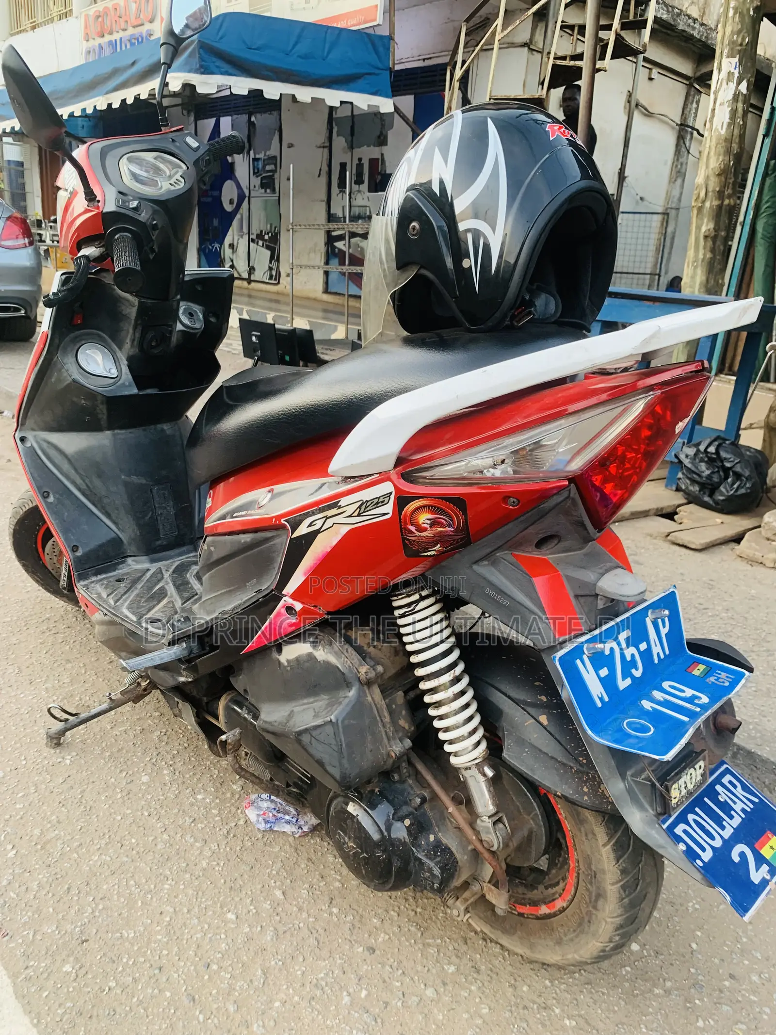 Yamaha 2018 Red