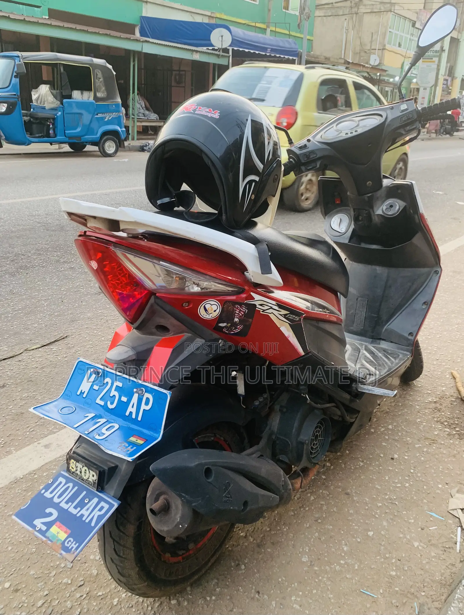 Yamaha 2018 Red