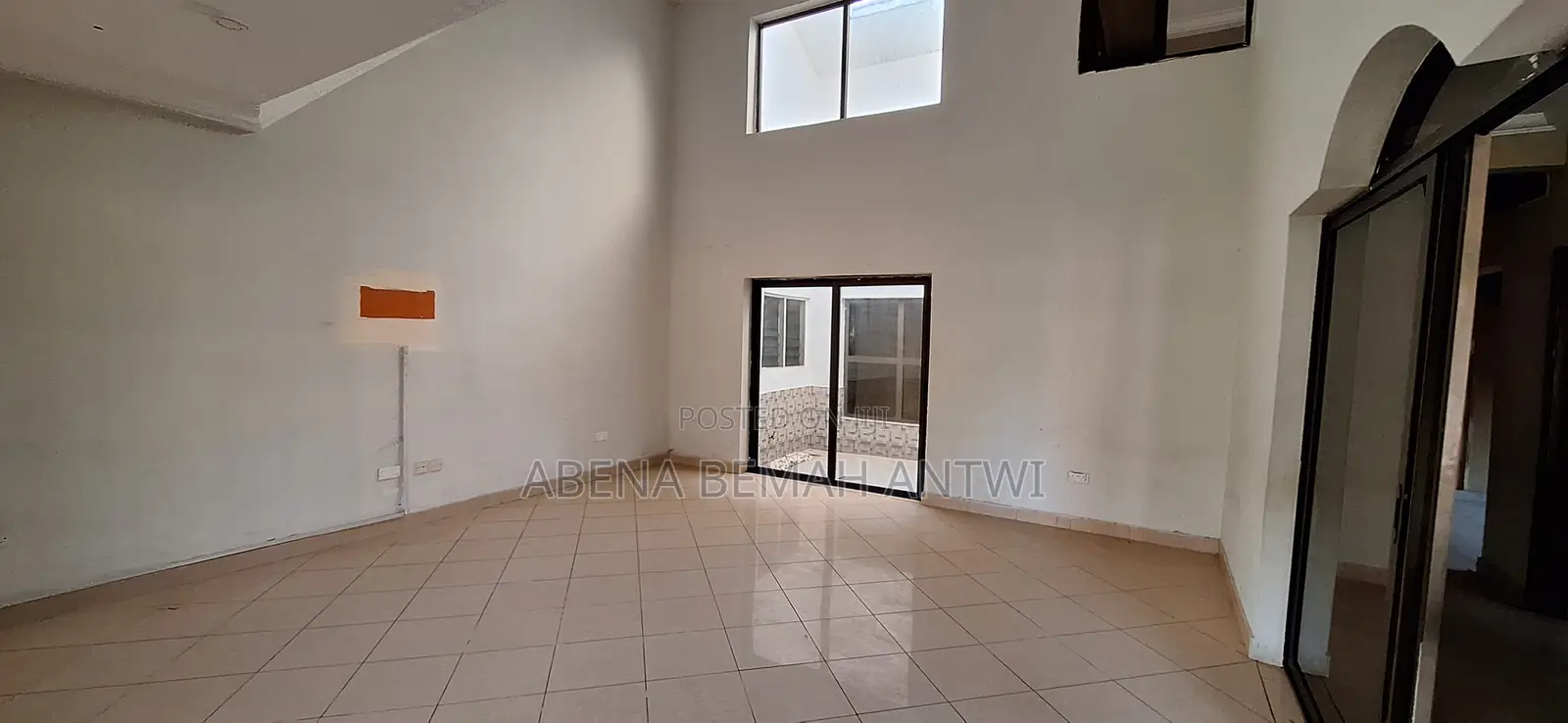 4bdrm House in Baatsona Total for sale