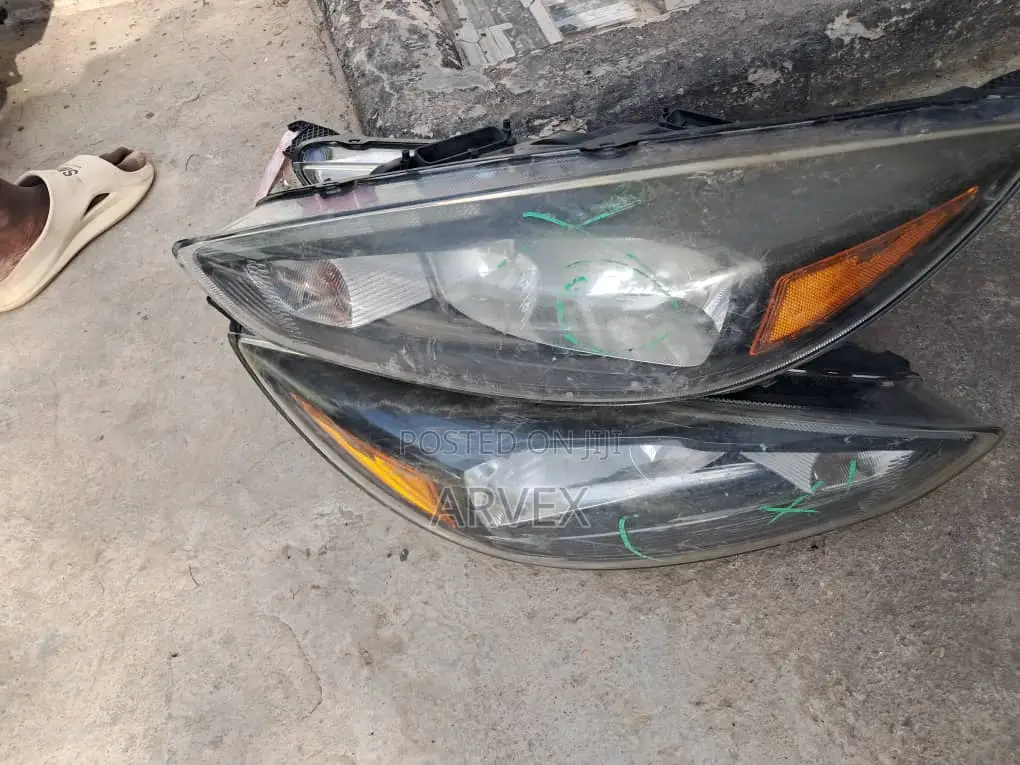 Uk Used Almost New Toyota Camry 2007-08 Headlight