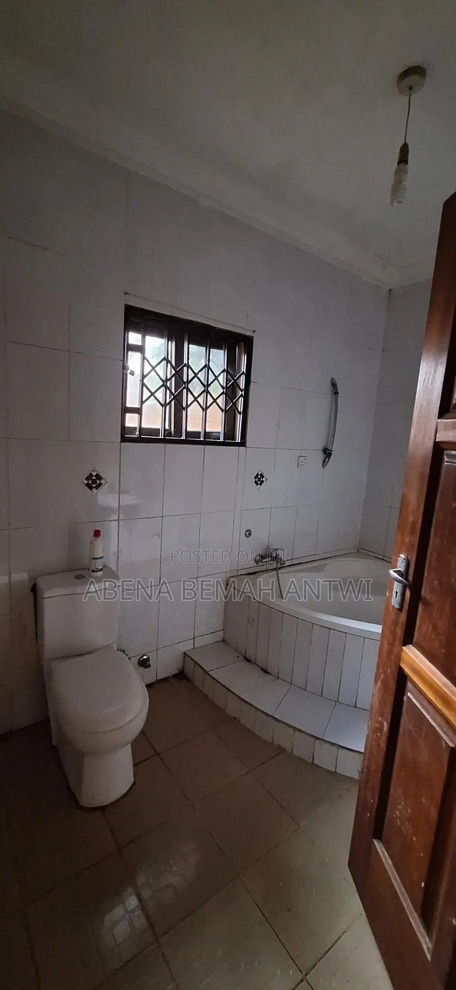 4bdrm House in Baatsona Total for sale