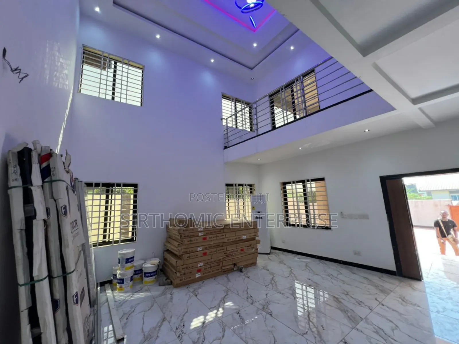 Furnished 5bdrm House in Ayinnam, Kumasi Metropolitan for sale