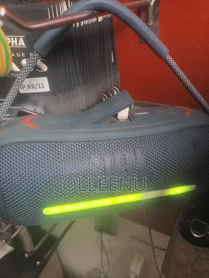 JBL Speaker Box