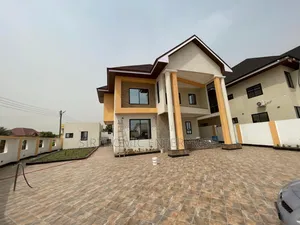 Furnished 6bdrm House in Ayinam, Kumasi Metropolitan for sale