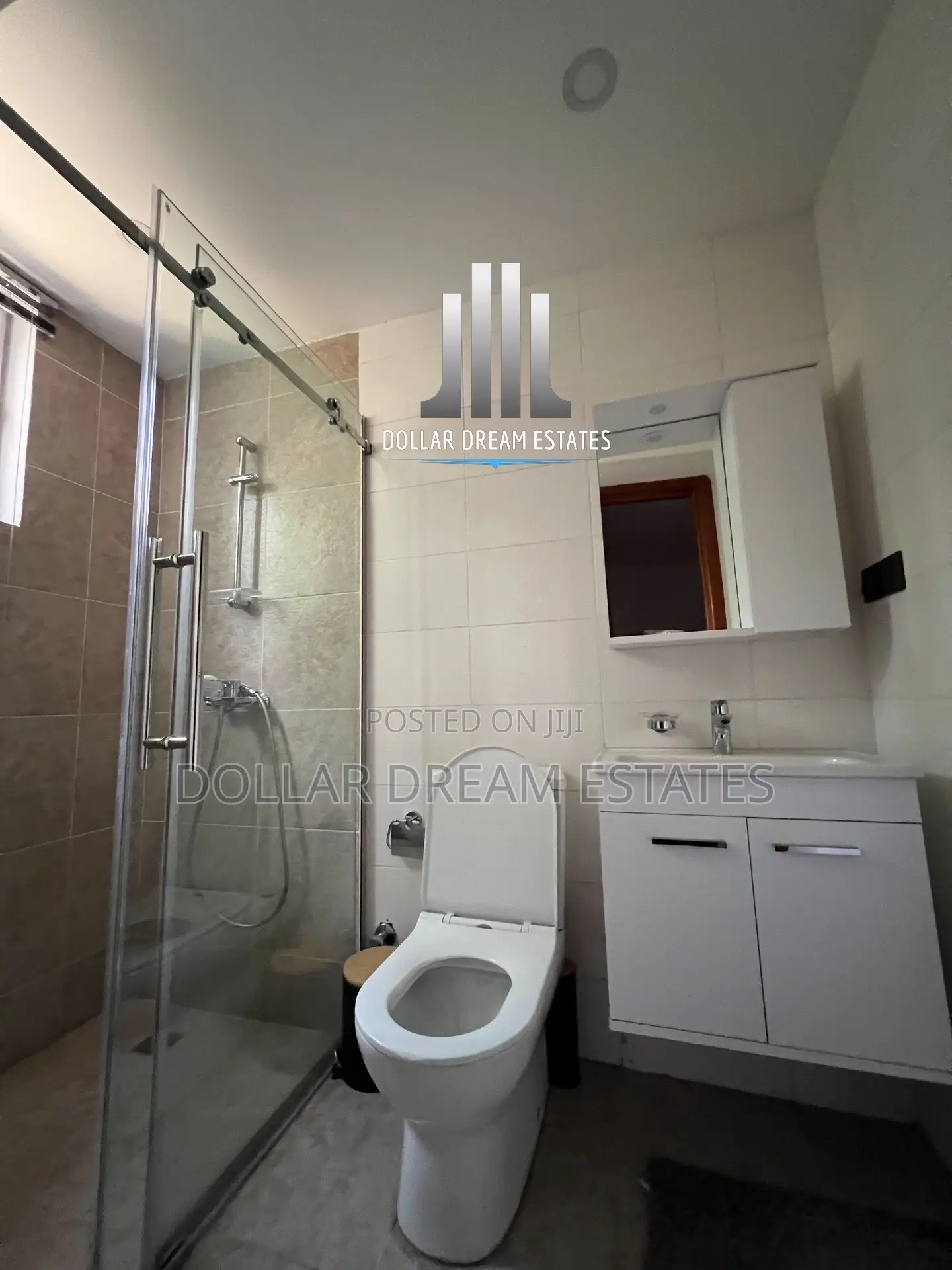 Furnished 3bdrm Apartment in Airport Residential Area for rent