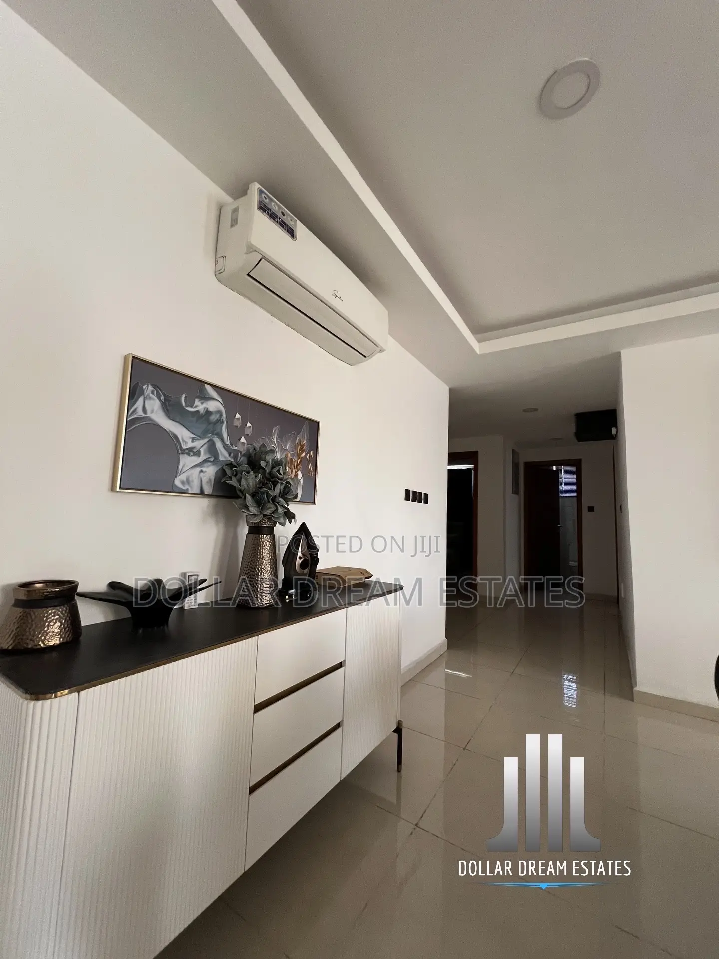 Furnished 3bdrm Apartment in Airport Residential Area for rent